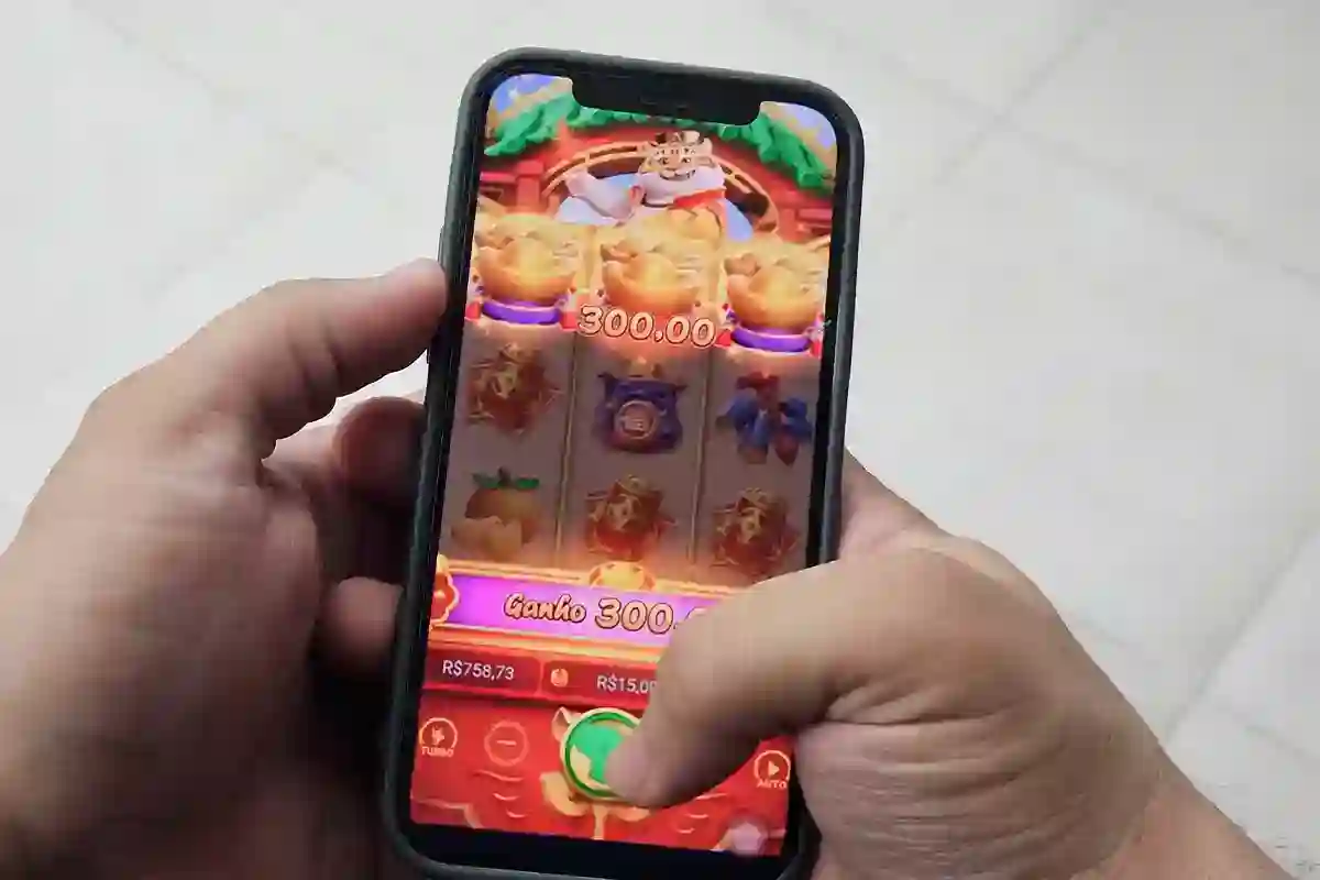 Betlua App Mockup Fortune Tiger
